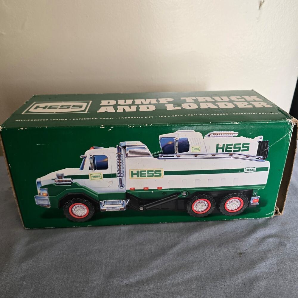 2017 Hess Dump Truck & Loader New Open Box Lights & Sounds Box Wear
